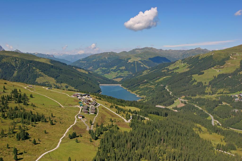 Hotel Maria Theresia Герлос Екстериор снимка